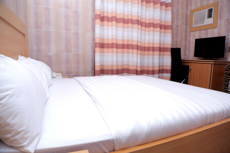 Dilida Guest Suites-Standard Deluxe Room-5